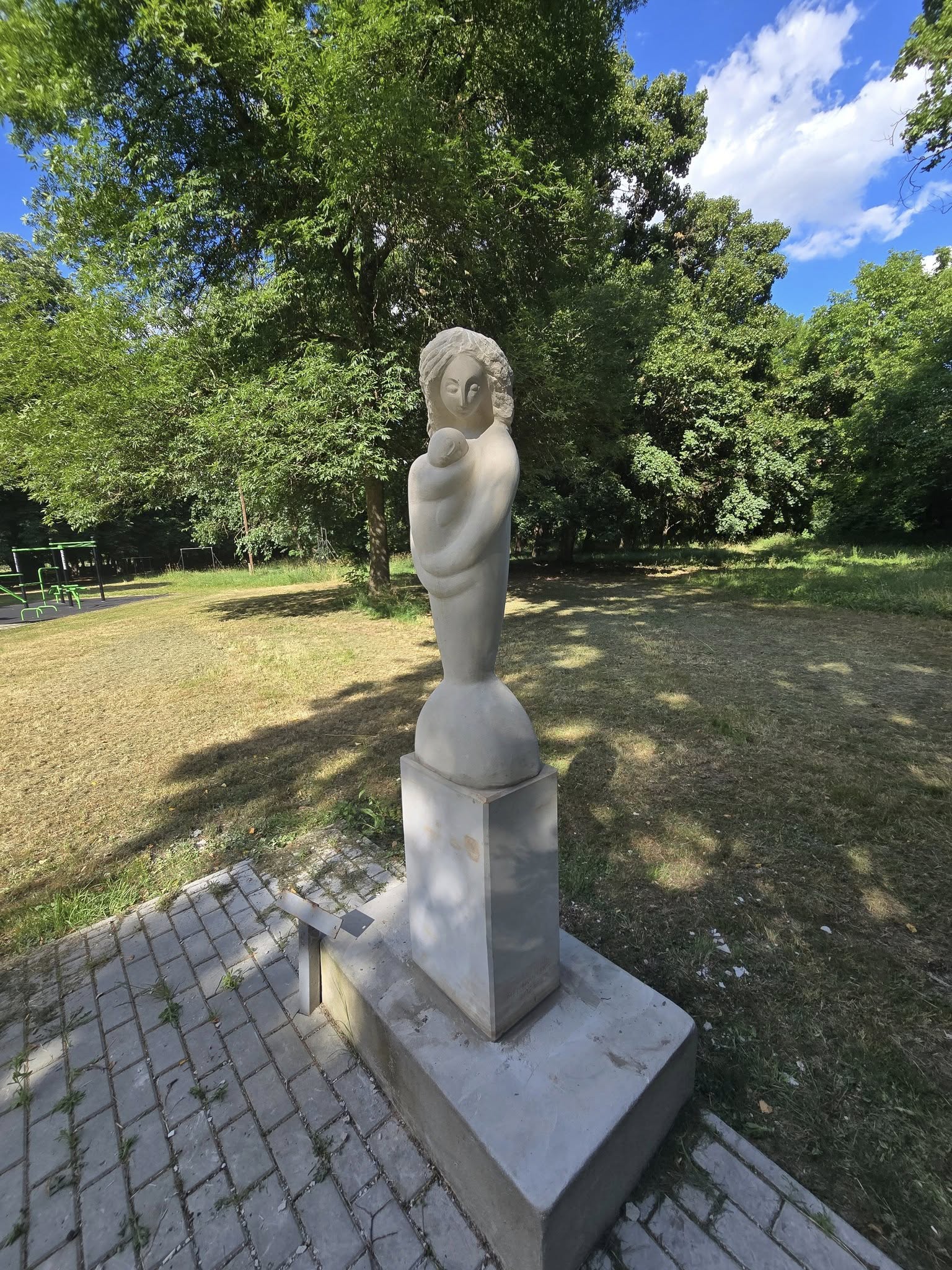 Újabb szobor érkezett Lónya településre